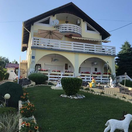 Sobe Opacak Hotel Slavonski Brod Eksteriør billede